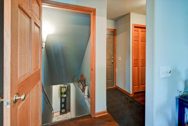 374 N Heatherstone Drive, Sun Prairie, WI 53590