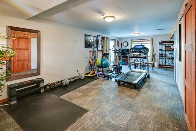 374 N Heatherstone Drive, Sun Prairie, WI 53590