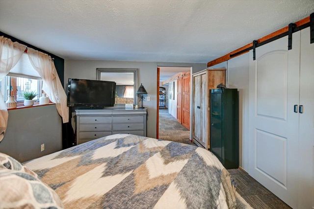 374 N Heatherstone Drive, Sun Prairie, WI 53590