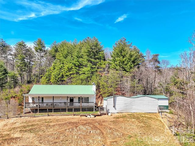 39 Millard Cove Road, Leicester, NC 28748