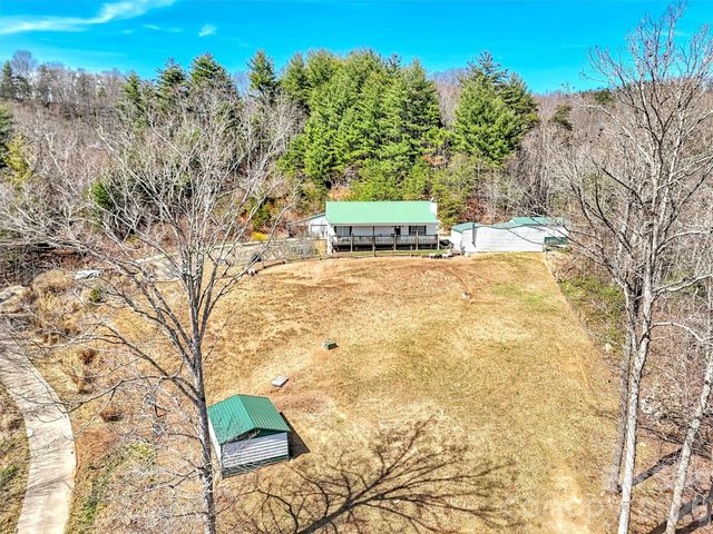 39 Millard Cove Road, Leicester, NC 28748