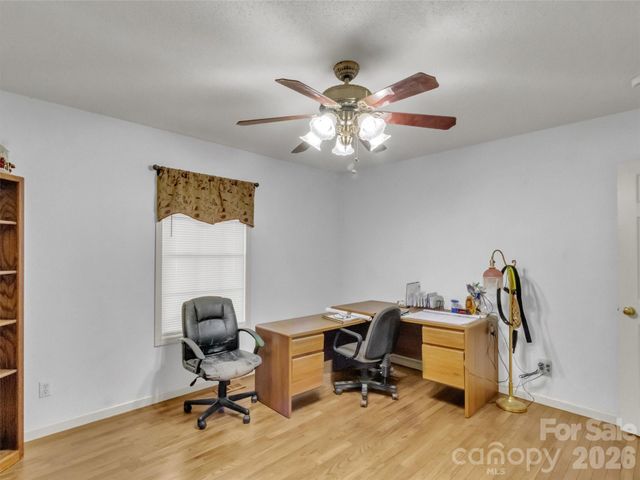 39 Millard Cove Road, Leicester, NC 28748