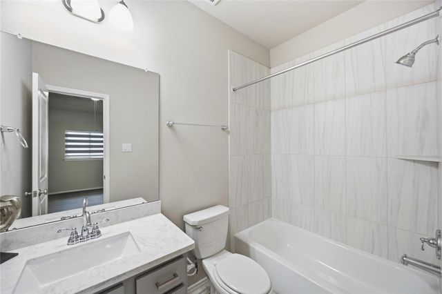 20427 Windcrest Colony Trail, Richmond, TX 77407