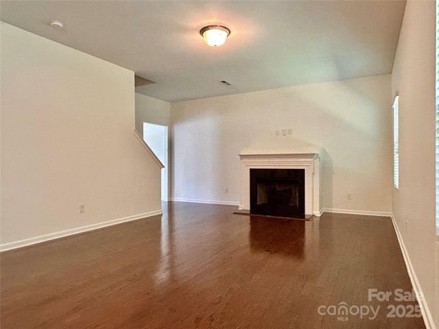 8320 Suttonview Drive, Charlotte, NC 28269