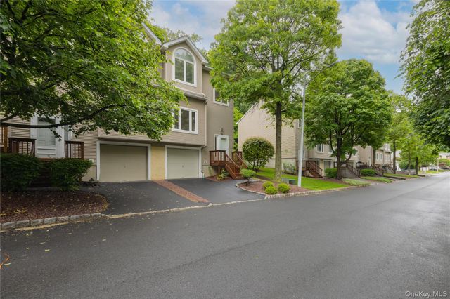 138 Foltim Way, Congers, NY 10920
