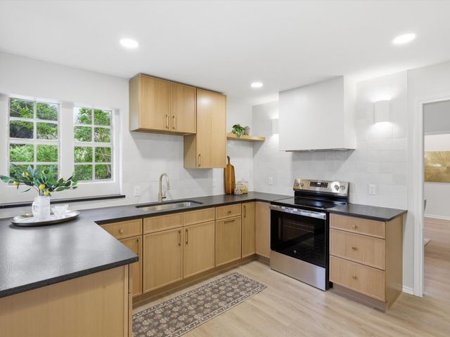 2229 Ridgewood, Carrollton, TX 75006