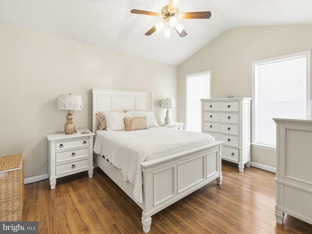 35566 GOLF COURSE DR, Mechanicsville, MD 20659