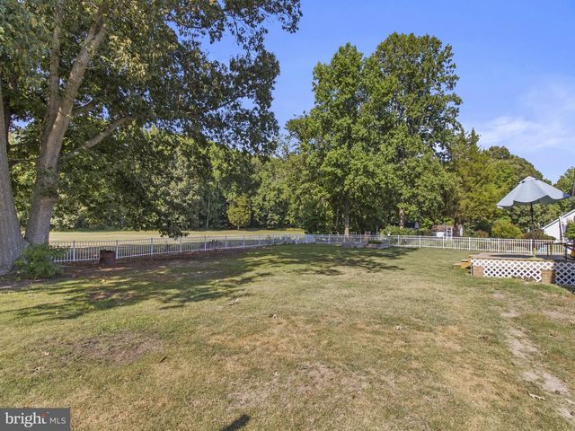 35566 GOLF COURSE DR, Mechanicsville, MD 20659