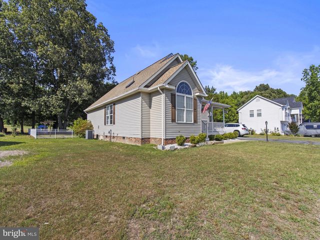 35566 GOLF COURSE DR, Mechanicsville, MD 20659