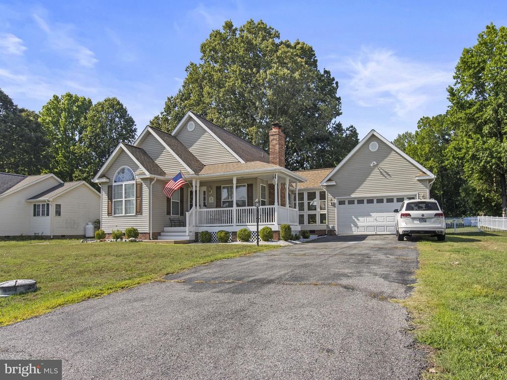 35566 GOLF COURSE DR, Mechanicsville, MD 20659