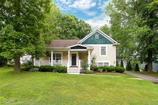 411 Springwell Lane, Genoa Township, MI 48843