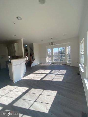 13400 FOUNTAIN CLUB DR, Germantown, MD 20874