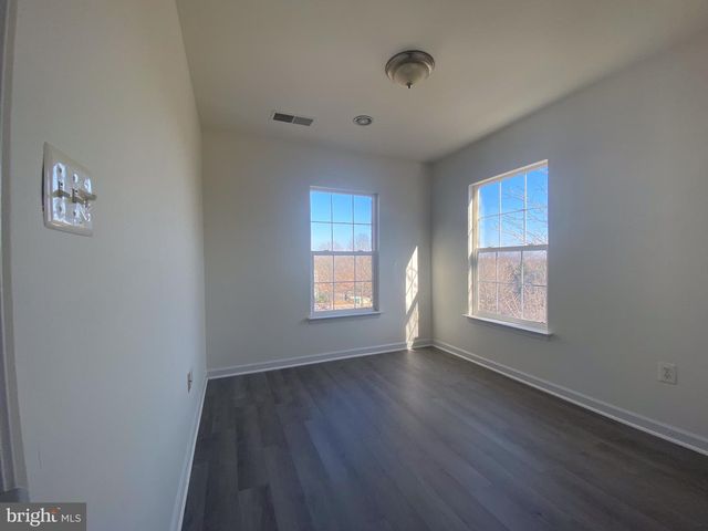 13400 FOUNTAIN CLUB DR, Germantown, MD 20874