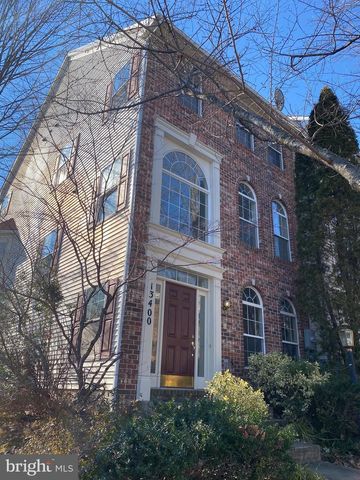13400 FOUNTAIN CLUB DR, Germantown, MD 20874