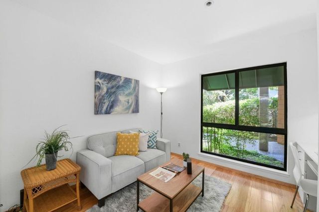 4250 El Camino Real B120, Palo Alto, CA 94306