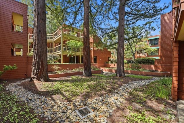 4250 El Camino Real B120, Palo Alto, CA 94306