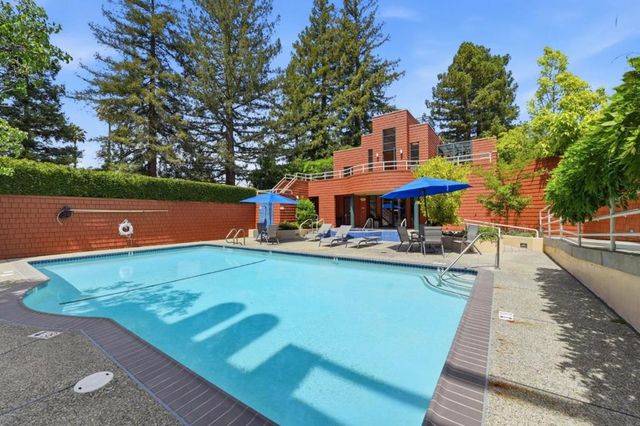4250 El Camino Real B120, Palo Alto, CA 94306