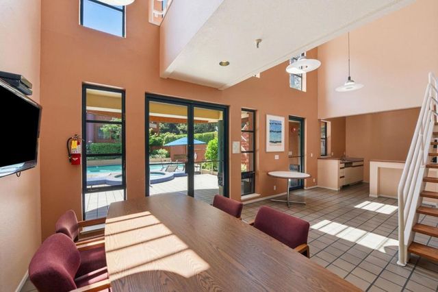 4250 El Camino Real B120, Palo Alto, CA 94306