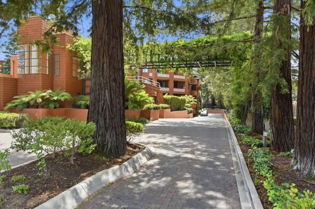 4250 El Camino Real B120, Palo Alto, CA 94306