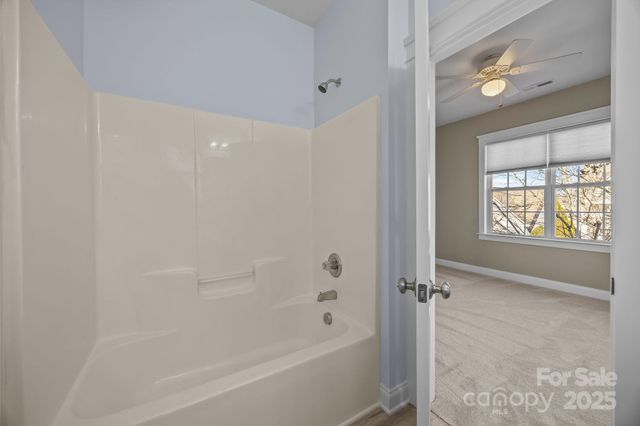 132 E Morehouse Avenue, Mooresville, NC 28117