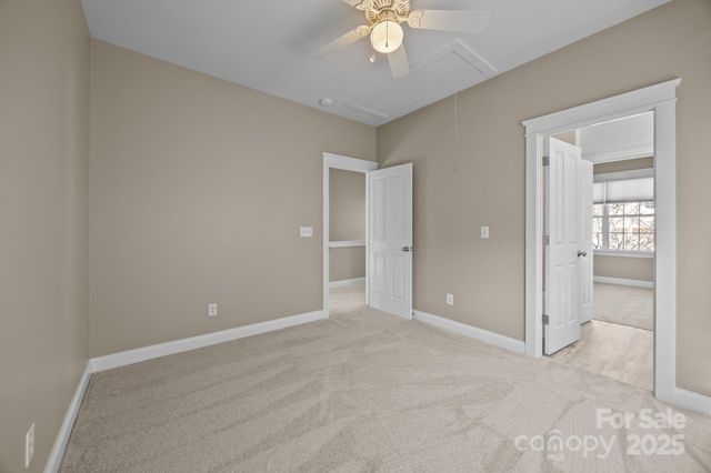 132 E Morehouse Avenue, Mooresville, NC 28117