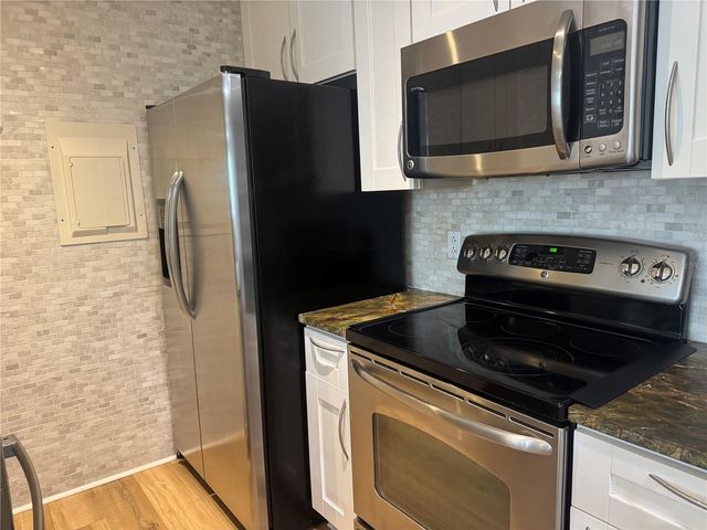 1400 GANDY BOULEVARD N 1013, St Petersburg, FL 33702