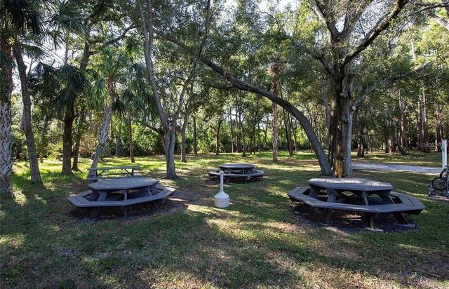 1400 GANDY BOULEVARD N 1013, St Petersburg, FL 33702