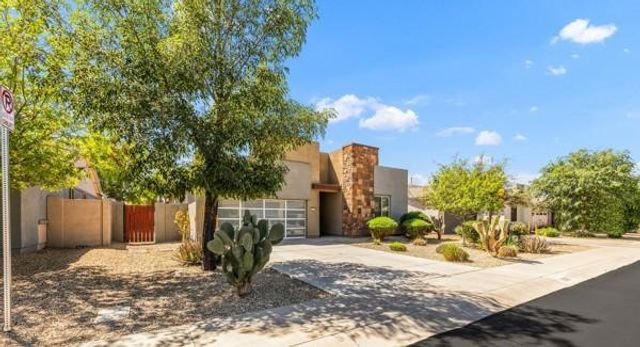 1665 E Lafayette Avenue, Gilbert, AZ 85298
