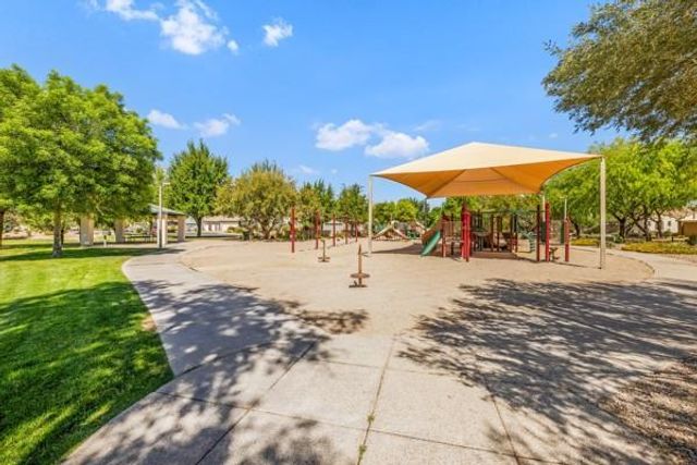 1665 E Lafayette Avenue, Gilbert, AZ 85298