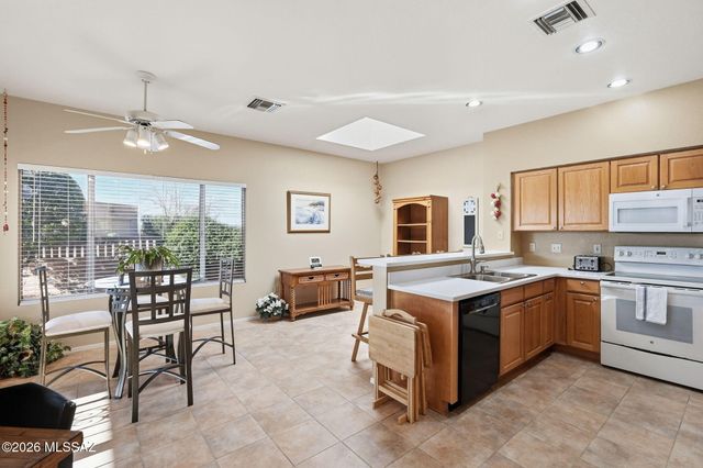 4002 S Via Del Picamaderos, Green Valley, AZ 85622