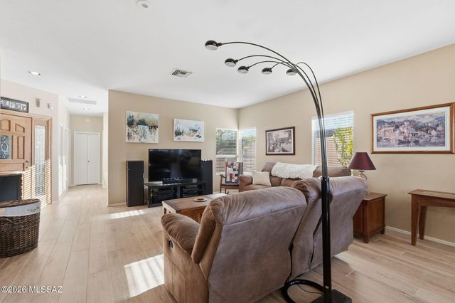 4002 S Via Del Picamaderos, Green Valley, AZ 85622