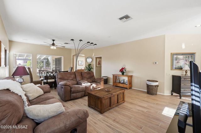 4002 S Via Del Picamaderos, Green Valley, AZ 85622