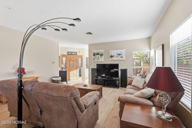 4002 S Via Del Picamaderos, Green Valley, AZ 85622