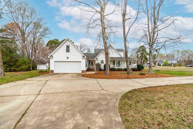 44 Loop Road, Archer Lodge, NC 27527