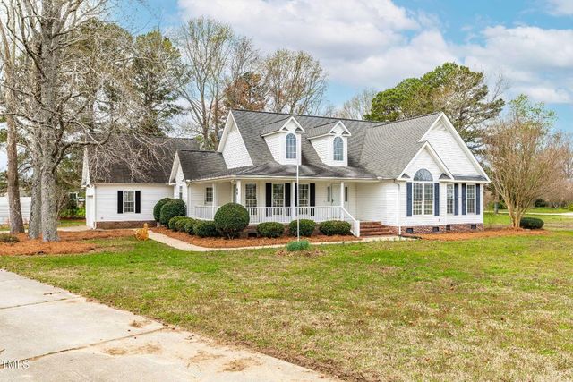 44 Loop Road, Archer Lodge, NC 27527