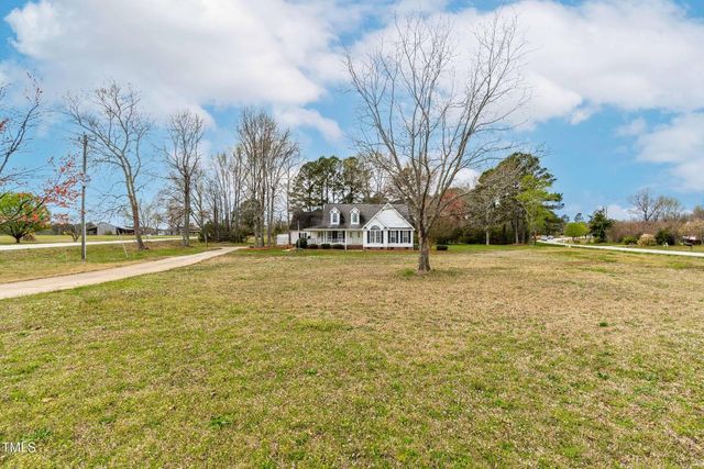 44 Loop Road, Archer Lodge, NC 27527