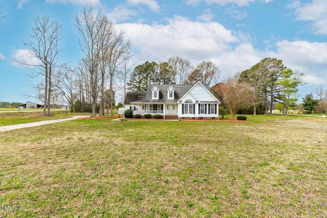 44 Loop Road, Archer Lodge, NC 27527