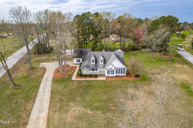 44 Loop Road, Archer Lodge, NC 27527
