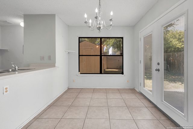 8907 Breezefield, San Antonio, TX 78240