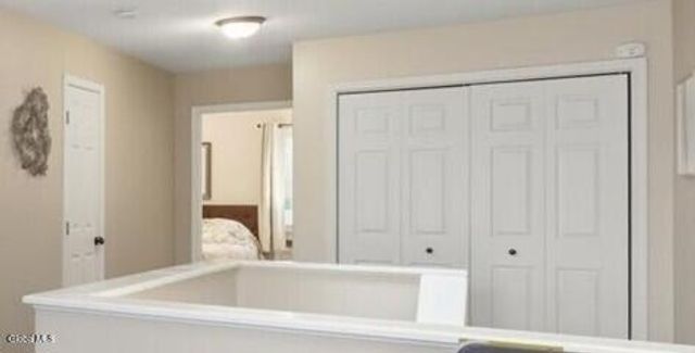 126 Bridgewood Lane, Watervliet, NY 12189