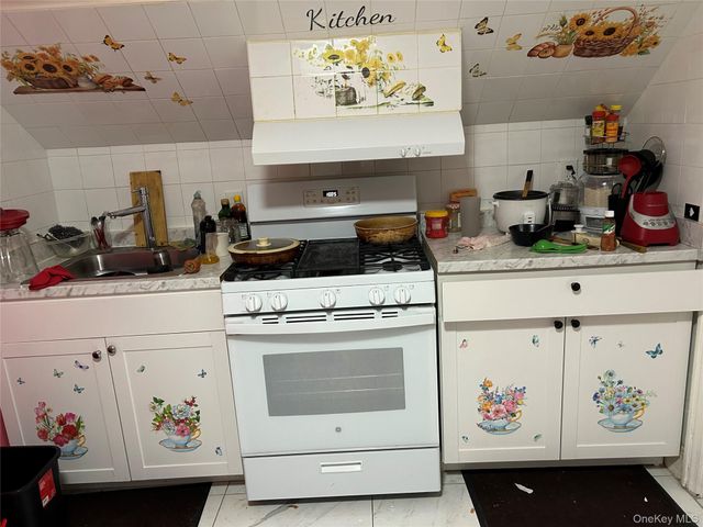 11 Sherman Street 2, Spring Valley, NY 10977