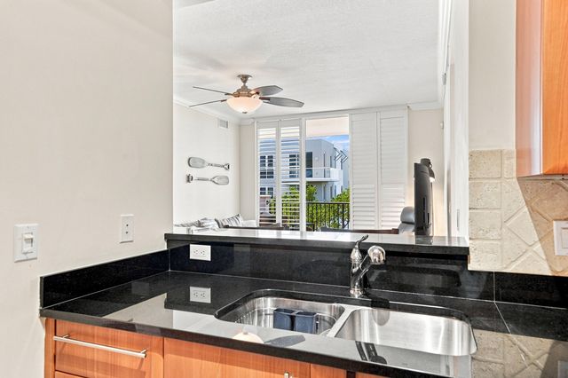 101 SE 20TH Avenue 501, Deerfield Beach, FL 33441