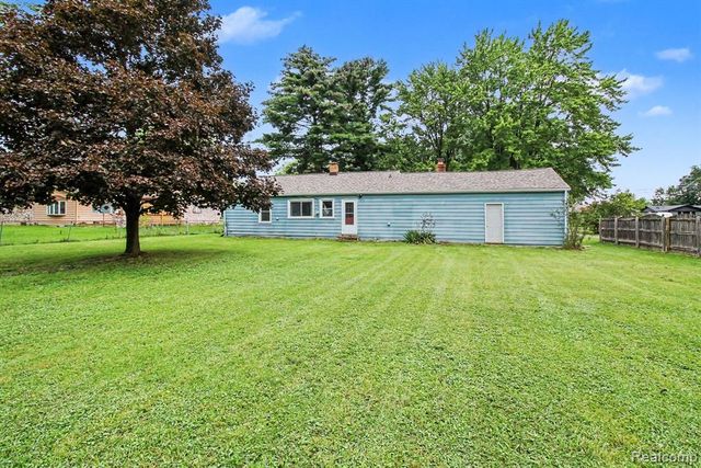 5118 Berneda Drive, Flint, MI 48506