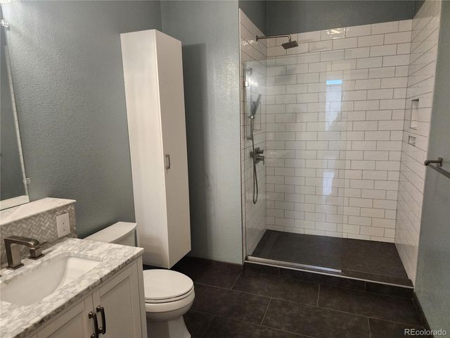 301 Inverness Way 307, Englewood, CO 80112
