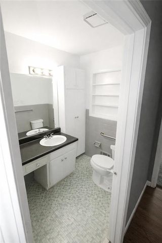 2760 The Fontainebleau SW, Atlanta, GA 30331