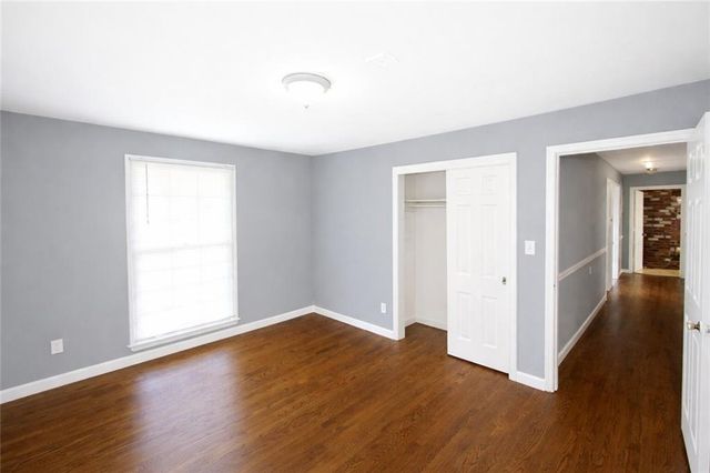 2760 The Fontainebleau SW, Atlanta, GA 30331