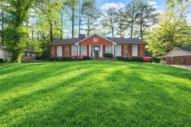 2760 The Fontainebleau SW, Atlanta, GA 30331