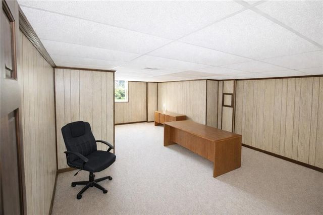 2760 The Fontainebleau SW, Atlanta, GA 30331