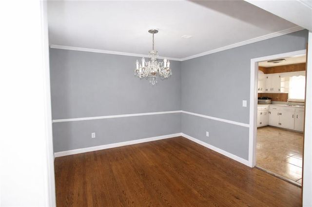 2760 The Fontainebleau SW, Atlanta, GA 30331