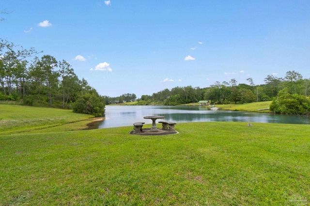 20160 Donovan Dr, Seminole, AL 36574